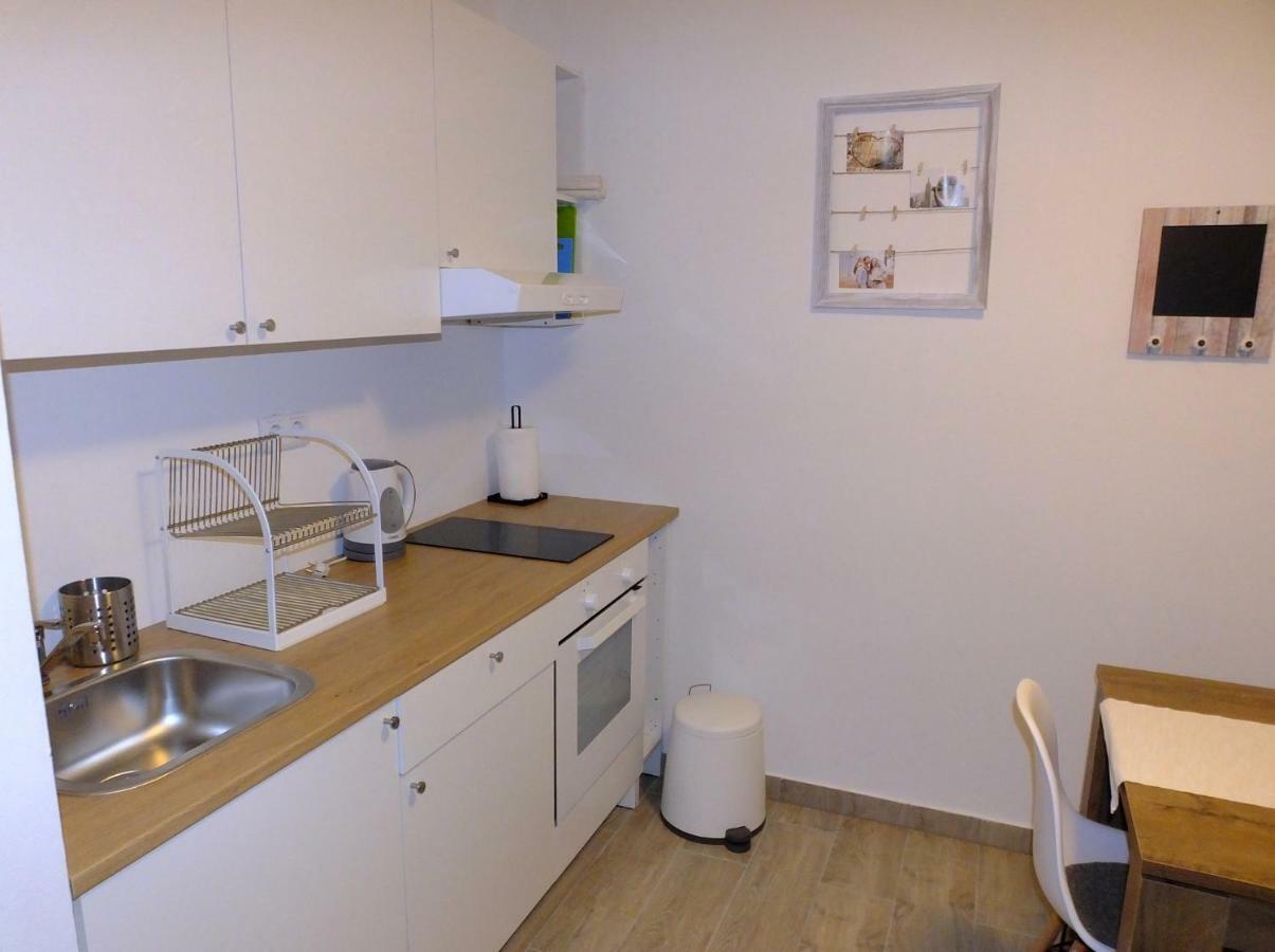 Apartmani Berno 스타리그라드 파클레니차 외부 사진